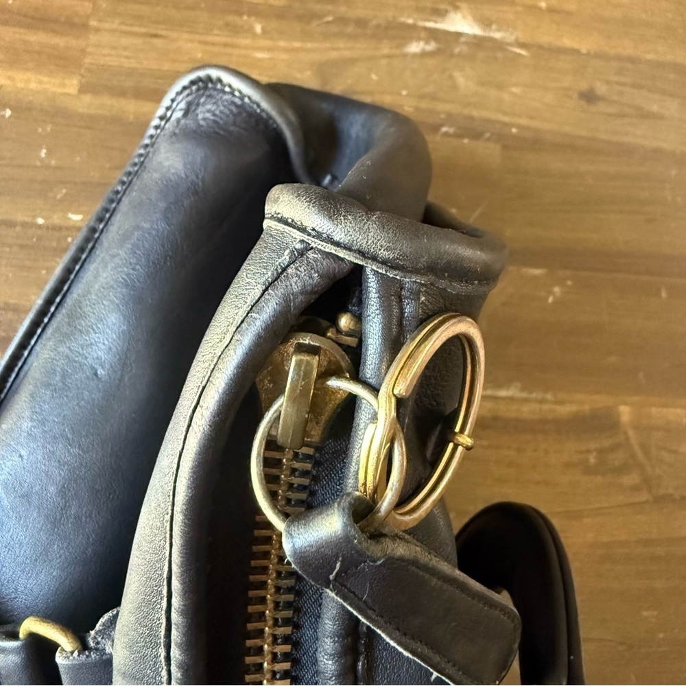 Coach Black Leather Satchel Briefcase. - Picture 5 of 16